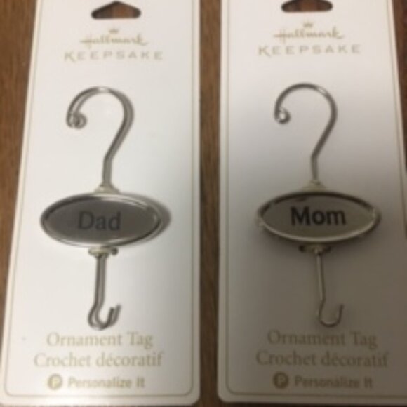 Hallmark Keepsake Dad & Mom Ornament Hangers (Set) NEW - Picture 1 of 5